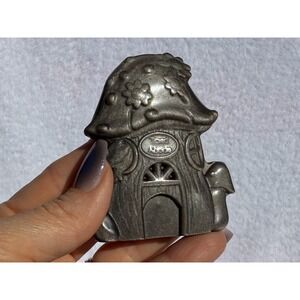 Silver Sheen Obsidian Toad House Mushroom House